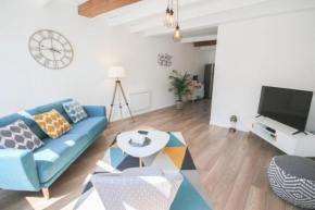 Vieux Lille: bright, functional apartment